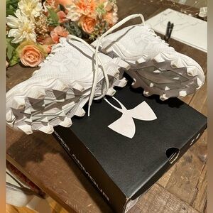 Under Armor Youth Football Cleats